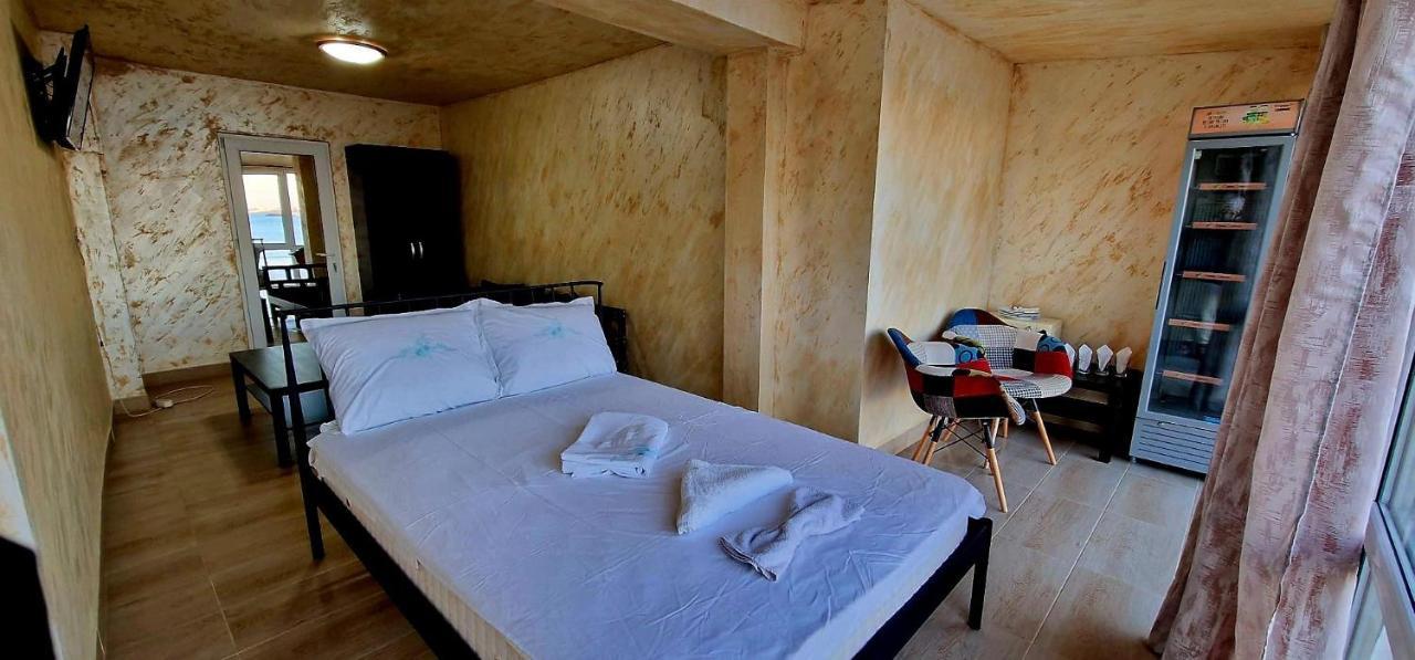 Lazy Lounge Apartments Μανγκάλια Εξωτερικό φωτογραφία